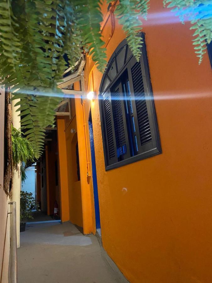 Vilarejo Hostel Pinheiros Guest House เซาเปาโล ภายนอก รูปภาพ