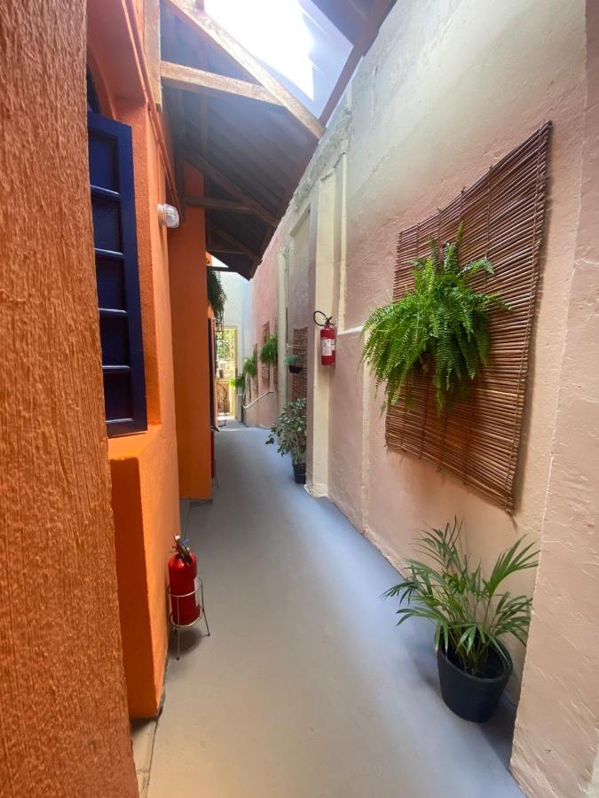 Vilarejo Hostel Pinheiros Guest House เซาเปาโล ภายนอก รูปภาพ