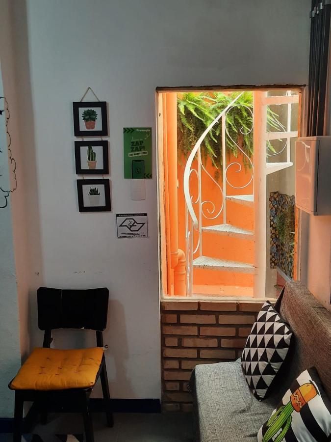 Vilarejo Hostel Pinheiros Guest House เซาเปาโล ภายนอก รูปภาพ